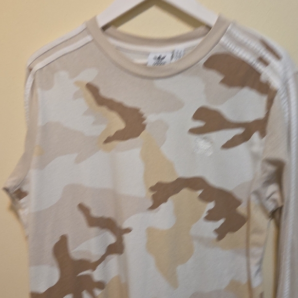 ADIDAS Beige Camouflage Long Sleeve Tee Size Large - Picture 11 of 11